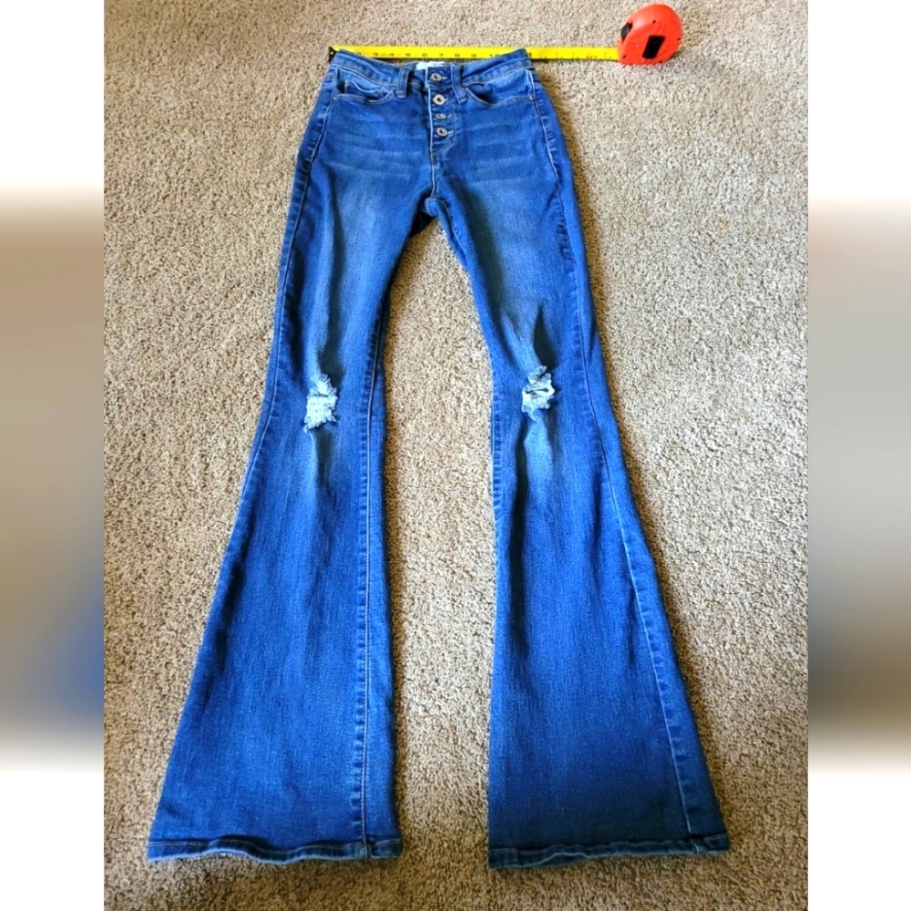 California Vintage SIZE 2 button fly High Rise Denim Ripped Flare stretch jeans
